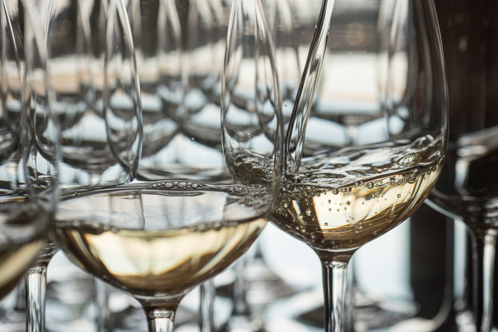 Te contamos cinco verdades sobre el vino que te ahorrarán confusiones.