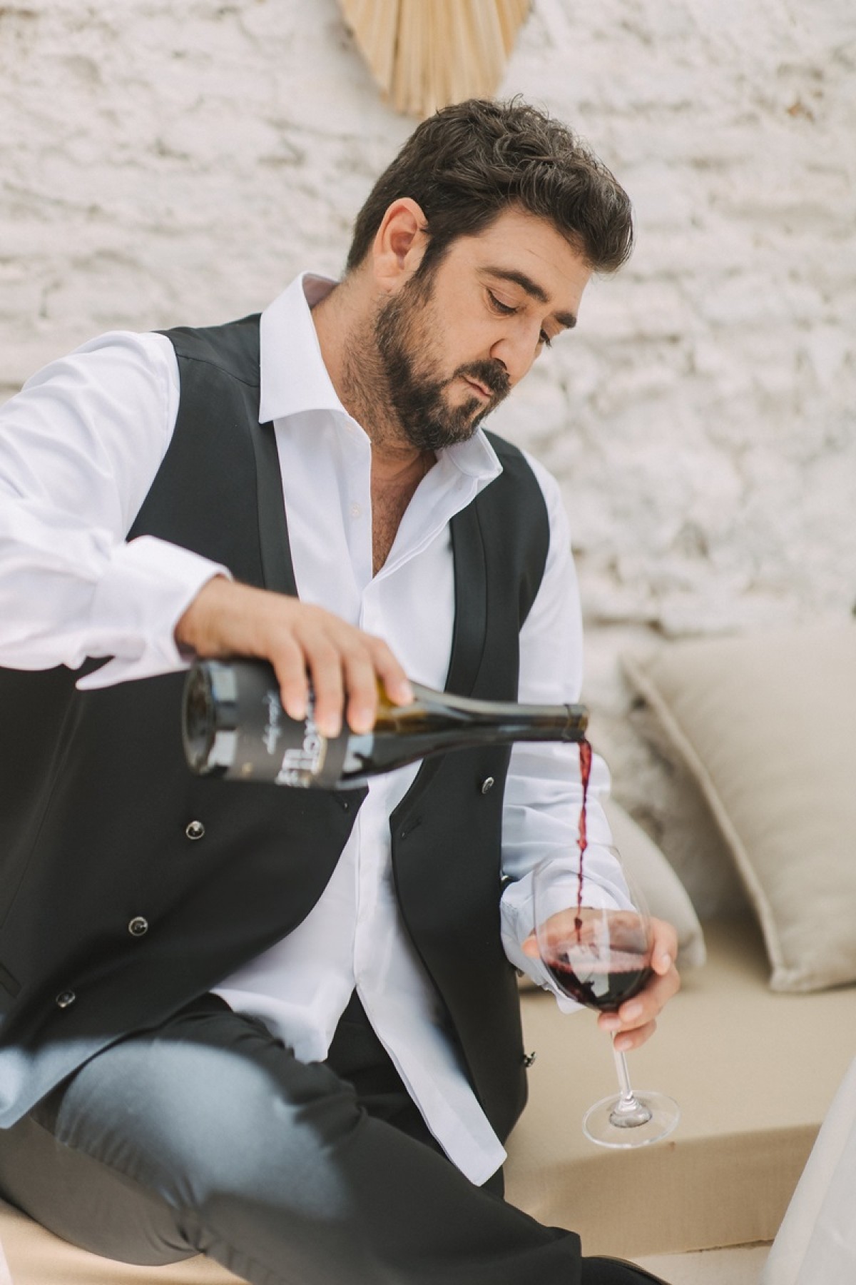Antonio Orozco debuta en el mundo del vino con 