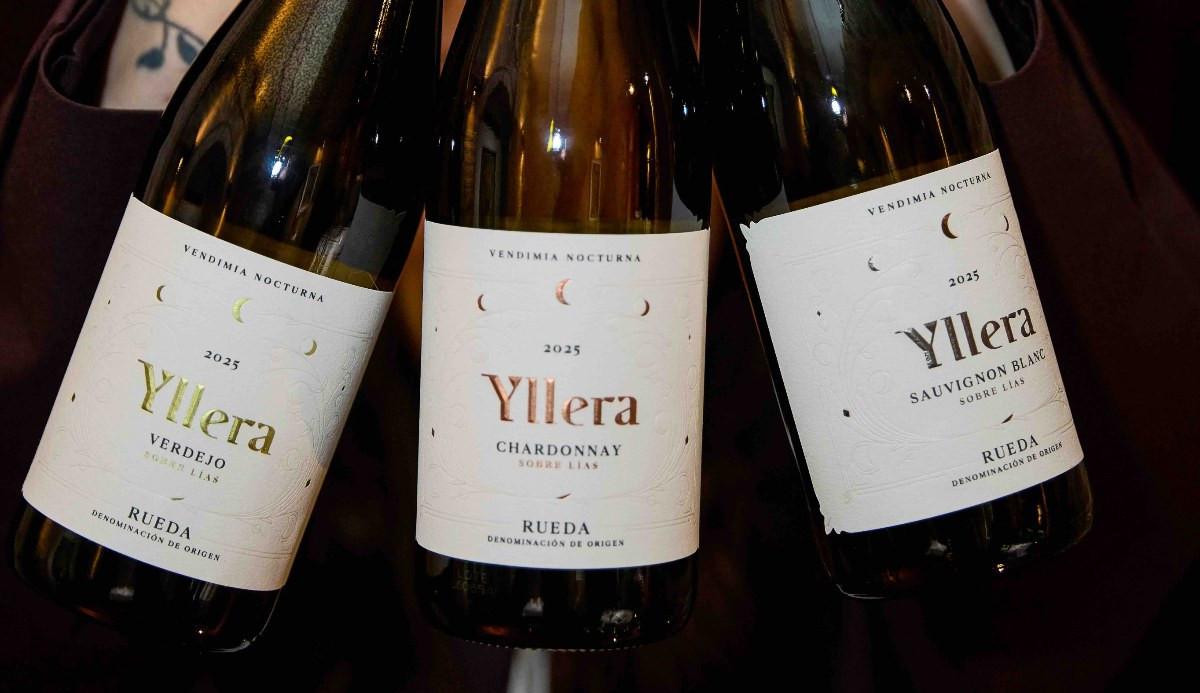 Nueva imagen de la gama Vendimia Nocturna 2025 de Yllera