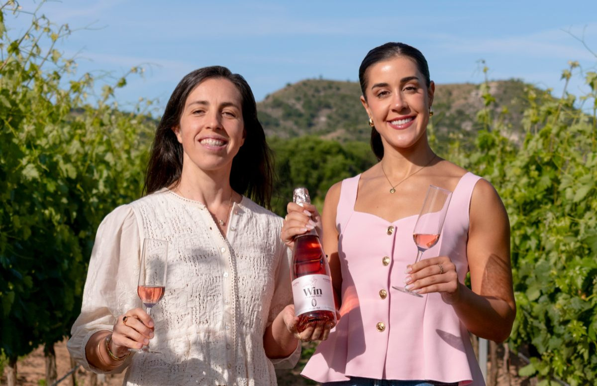 Beatriz Moro y Carolina Marín presentan Win Espumoso Rosé 0,0%.